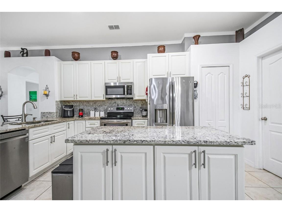 2625 Eagle Cliff Drive Kissimmee FL 34746 O6363947 image8