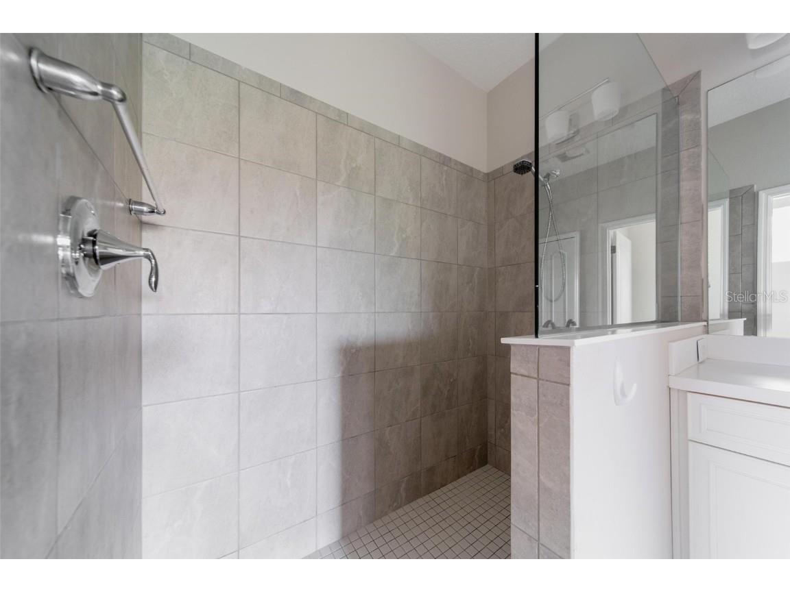 2625 Star Apple Way Sarasota FL 34240 A4653307 image15