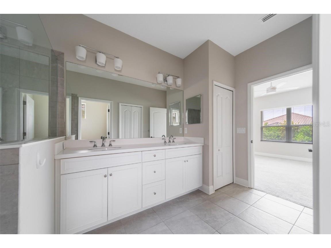 2625 Star Apple Way Sarasota FL 34240 A4653307 image16