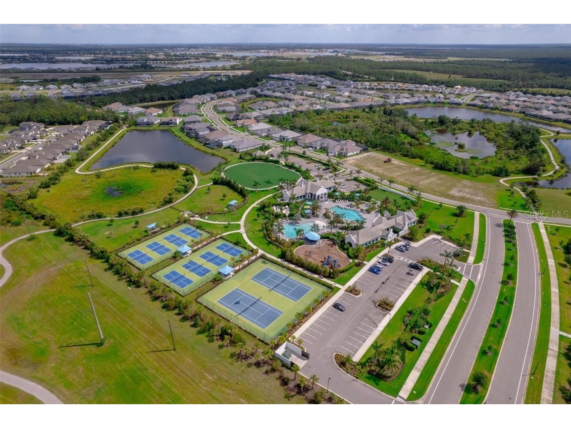 2625 Star Apple Way Sarasota FL 34240 A4653307 image50