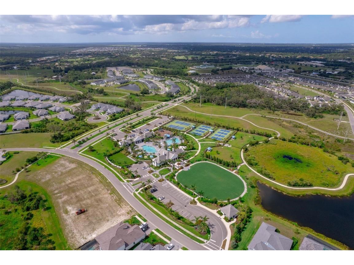 2625 Star Apple Way Sarasota FL 34240 A4653307 image51