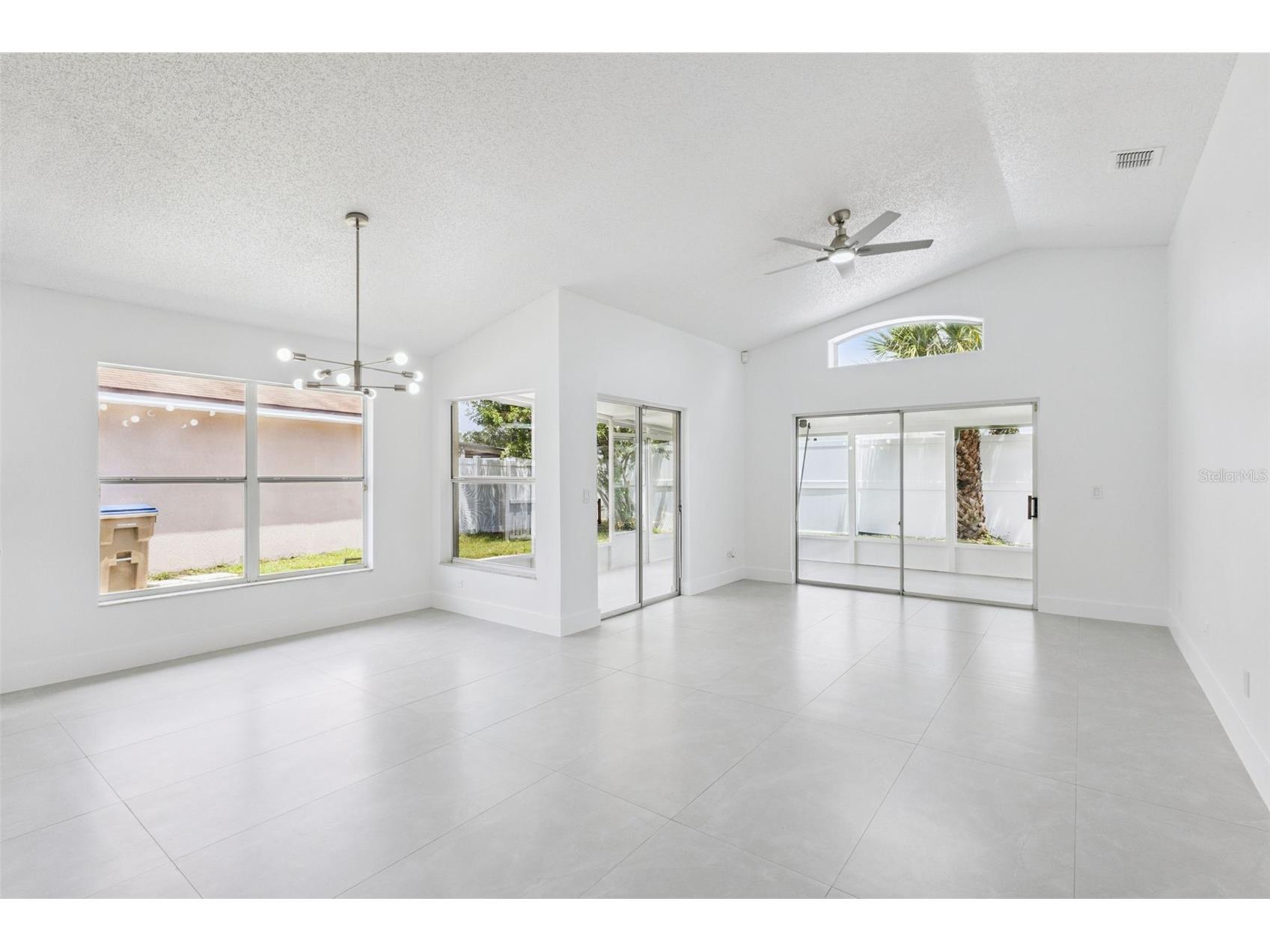 2625 Walden Court Kissimmee FL 34743 S5153639 image5