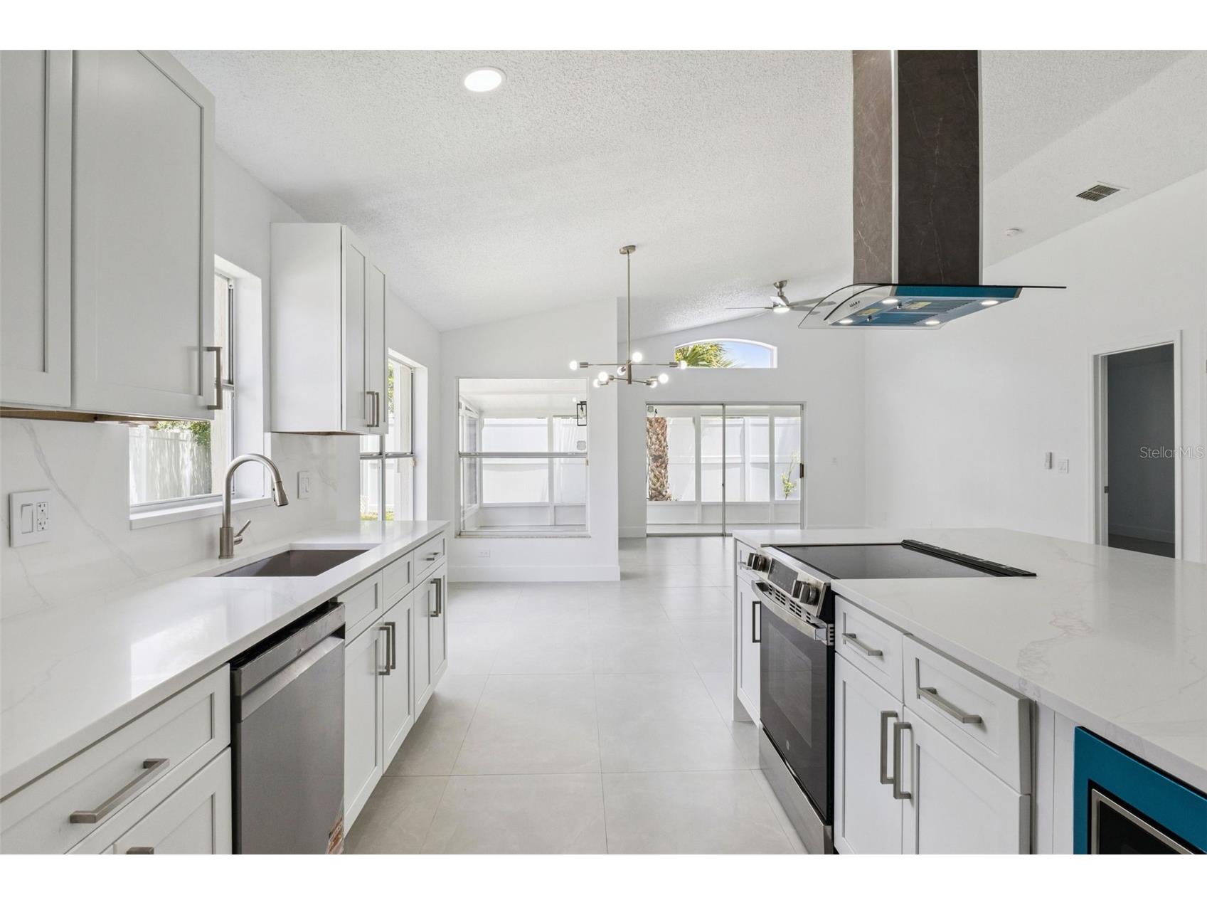 2625 Walden Court Kissimmee FL 34743 S5153639 image6