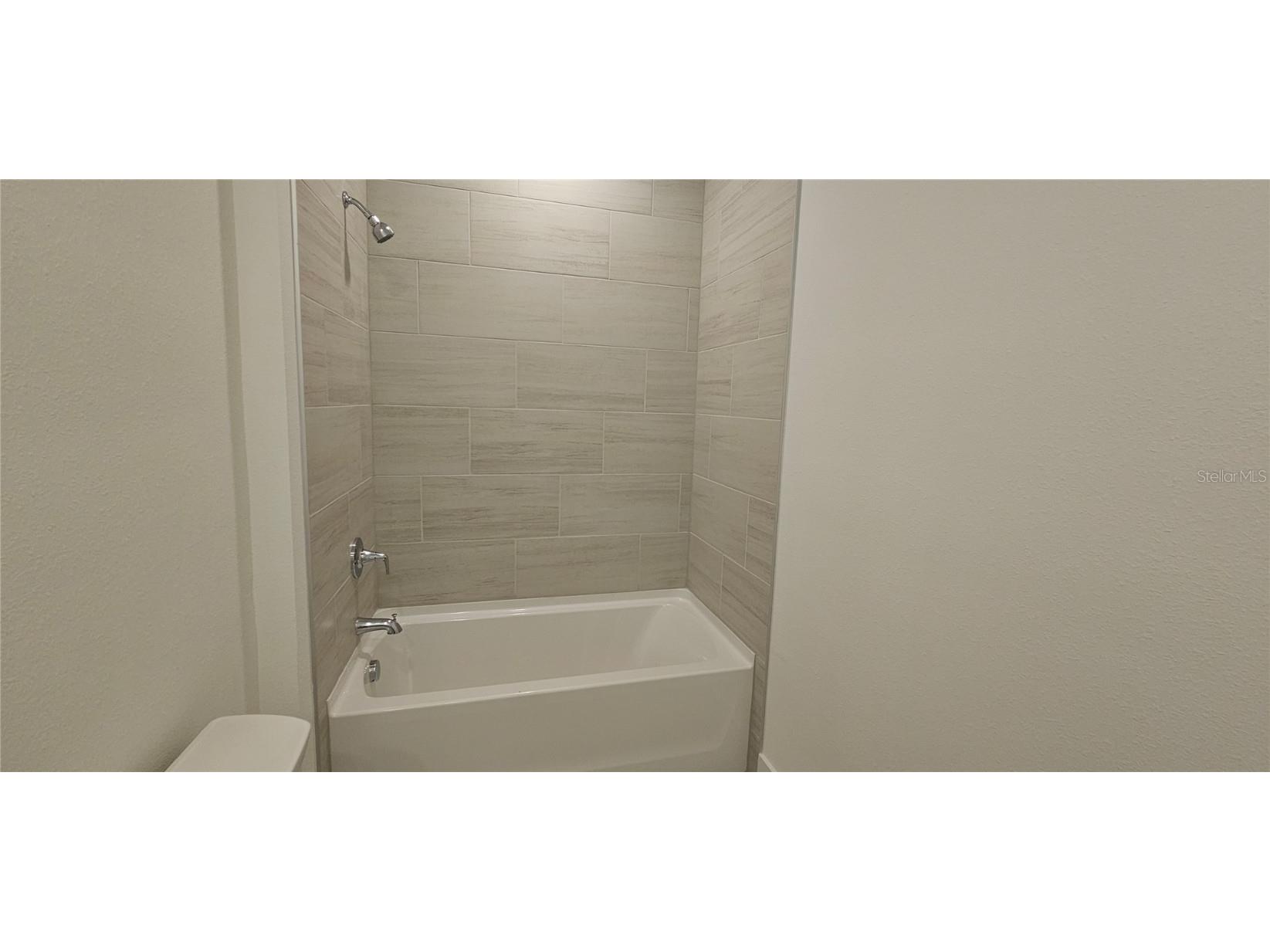 2625 Waterfront Circle Sarasota FL 34240 A4661184 image30