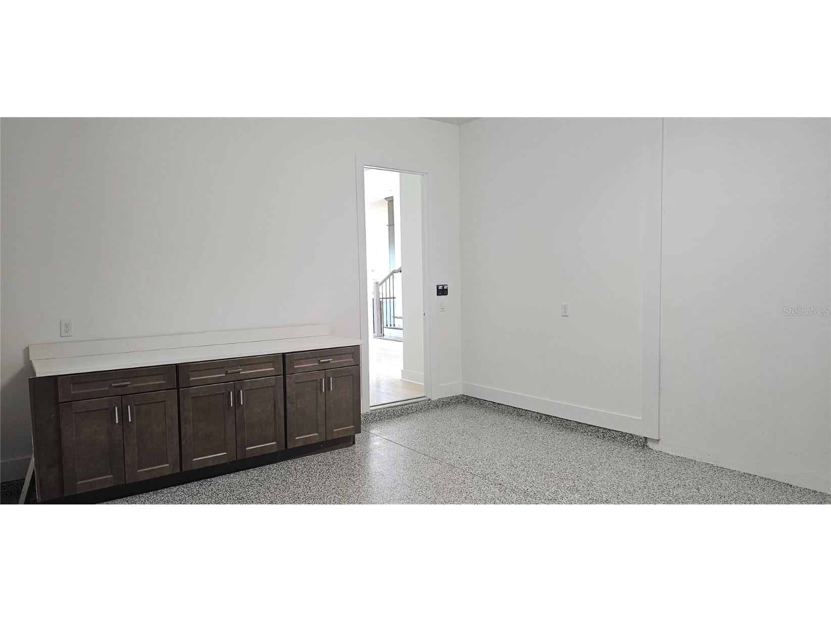 2625 Waterfront Circle Sarasota FL 34240 A4661184 image34