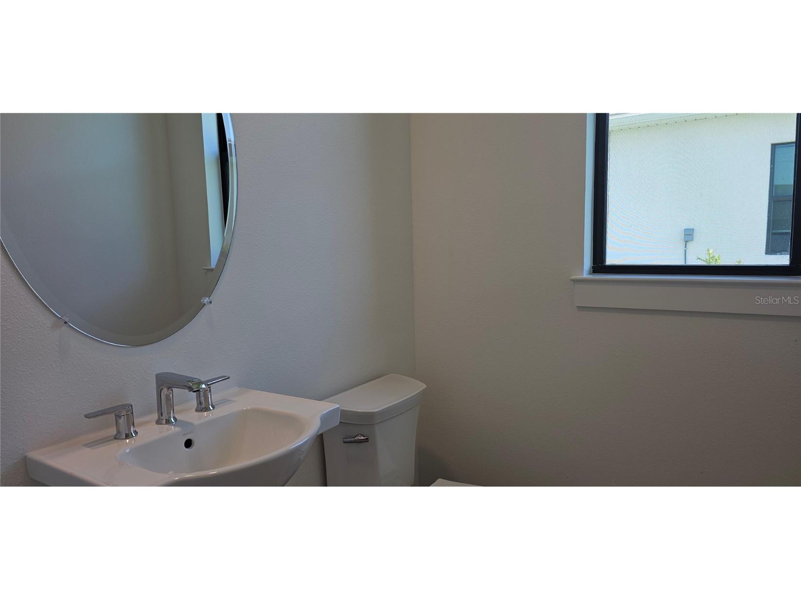 2625 Waterfront Circle Sarasota FL 34240 A4661184 image6