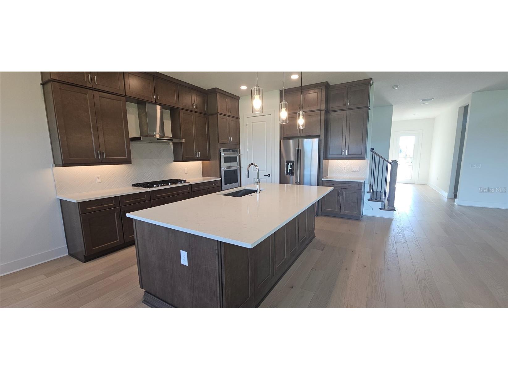 2625 Waterfront Circle Sarasota FL 34240 A4661184 image8