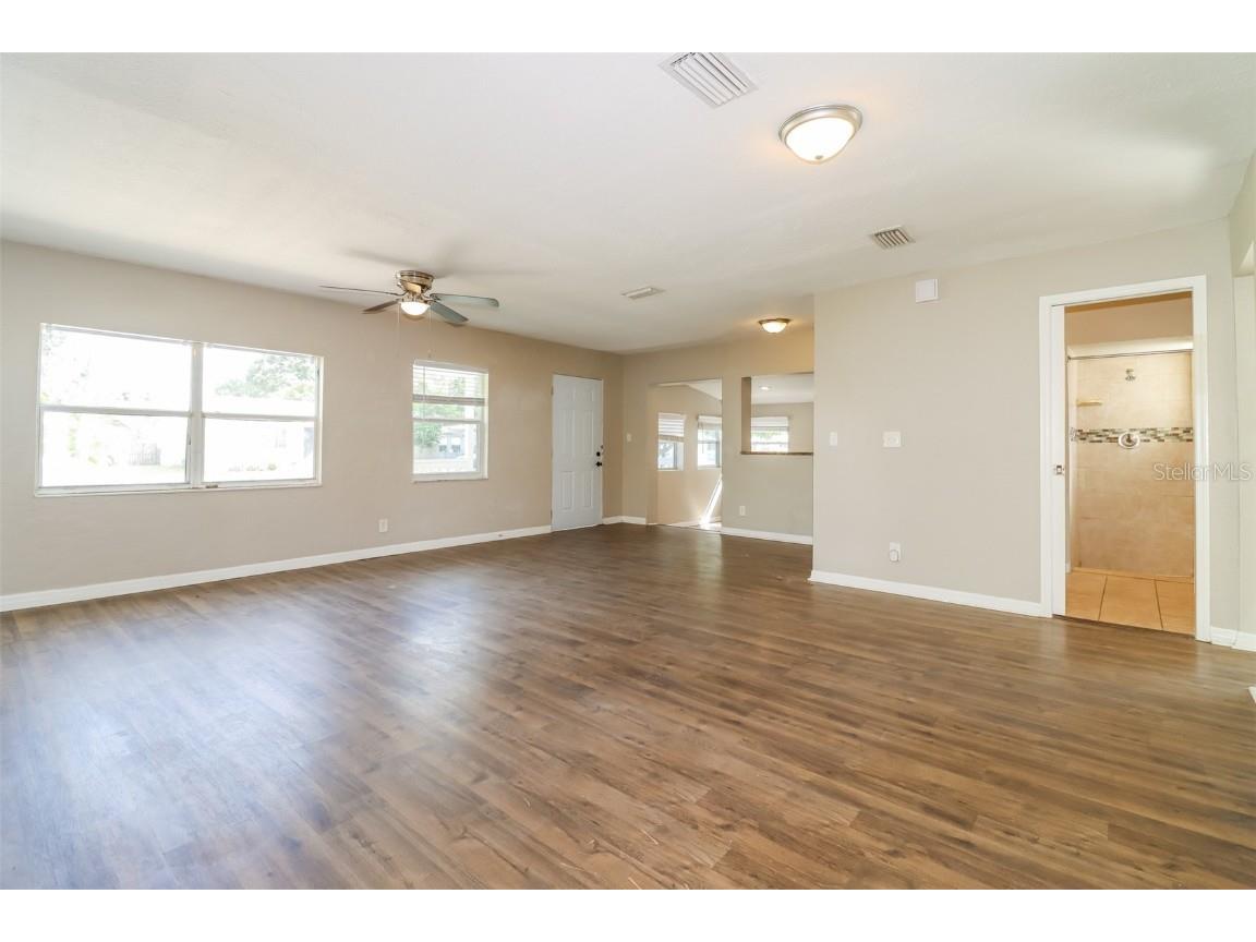 2626 15th Avenue N Saint Petersburg FL 33713 O6353523 image4