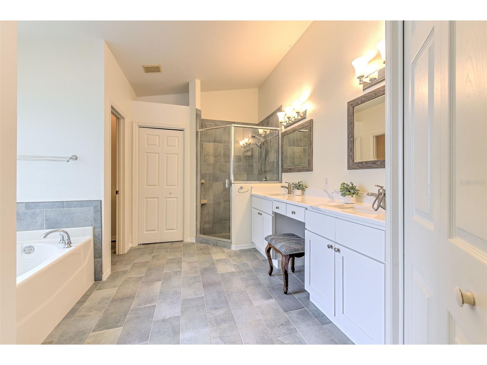 2626 Brookville Drive Valrico FL 33596 TB8496287 image13