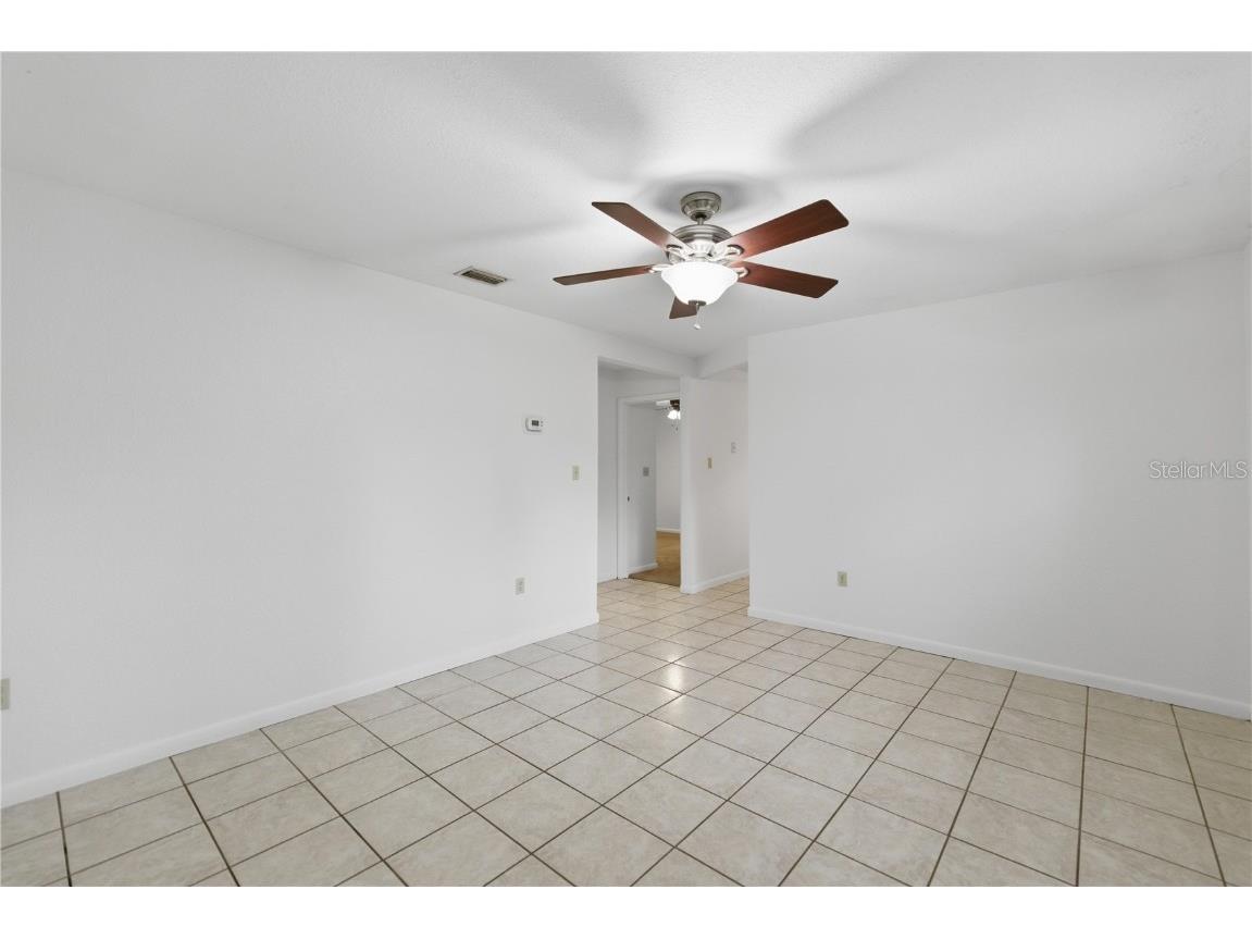 2626 NE 7th Street Ocala FL 34470 OM715196 image7