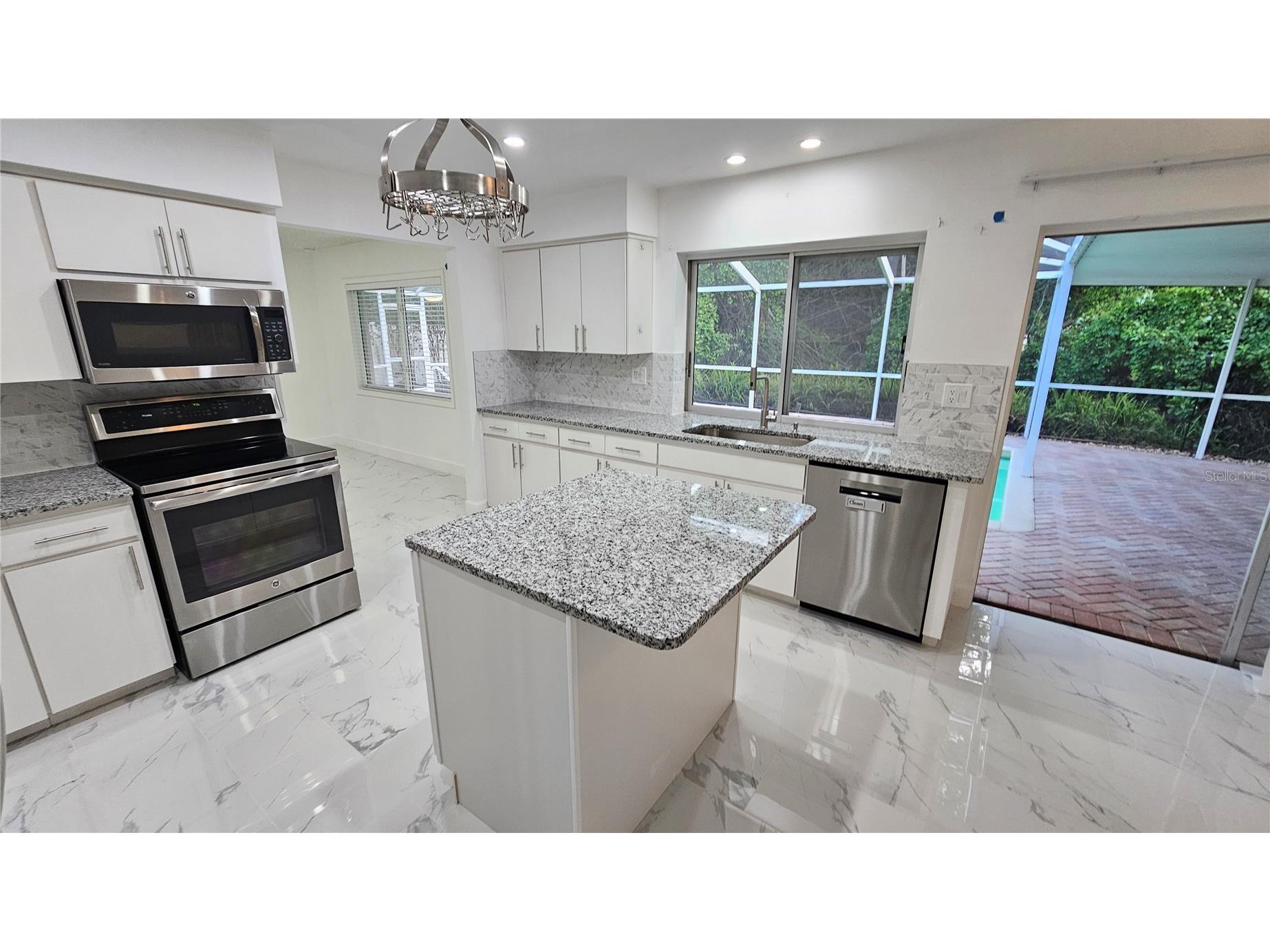 2626 Wendover Terrace Palm Harbor FL 34685 TB8497428 image23