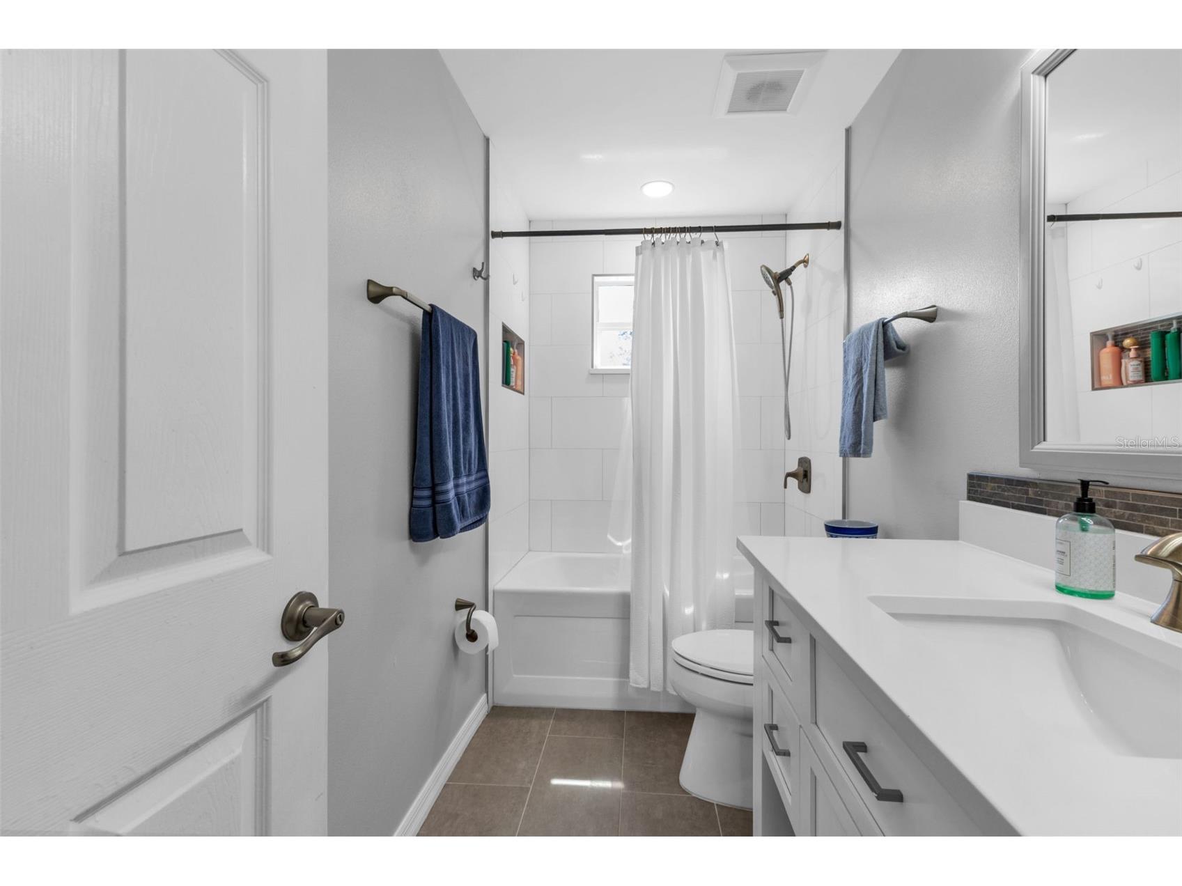26267 Argentina Drive Punta Gorda FL 33983 C7522140 image32