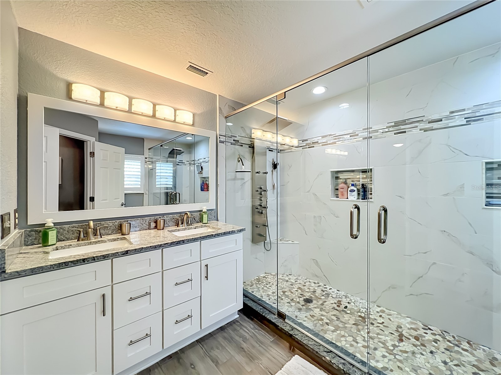 2627 Lakemoor Drive Orlando FL 32828 V4949378 image61