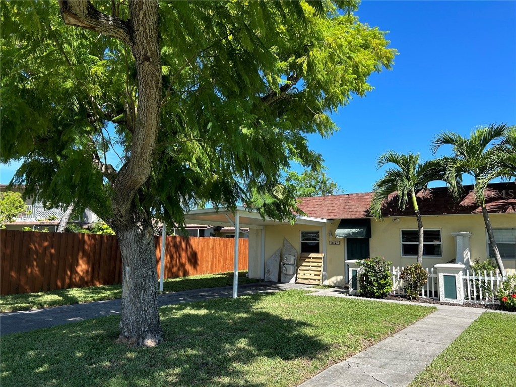 2627 Linda Street Sarasota FL 34231 A4622577 image1