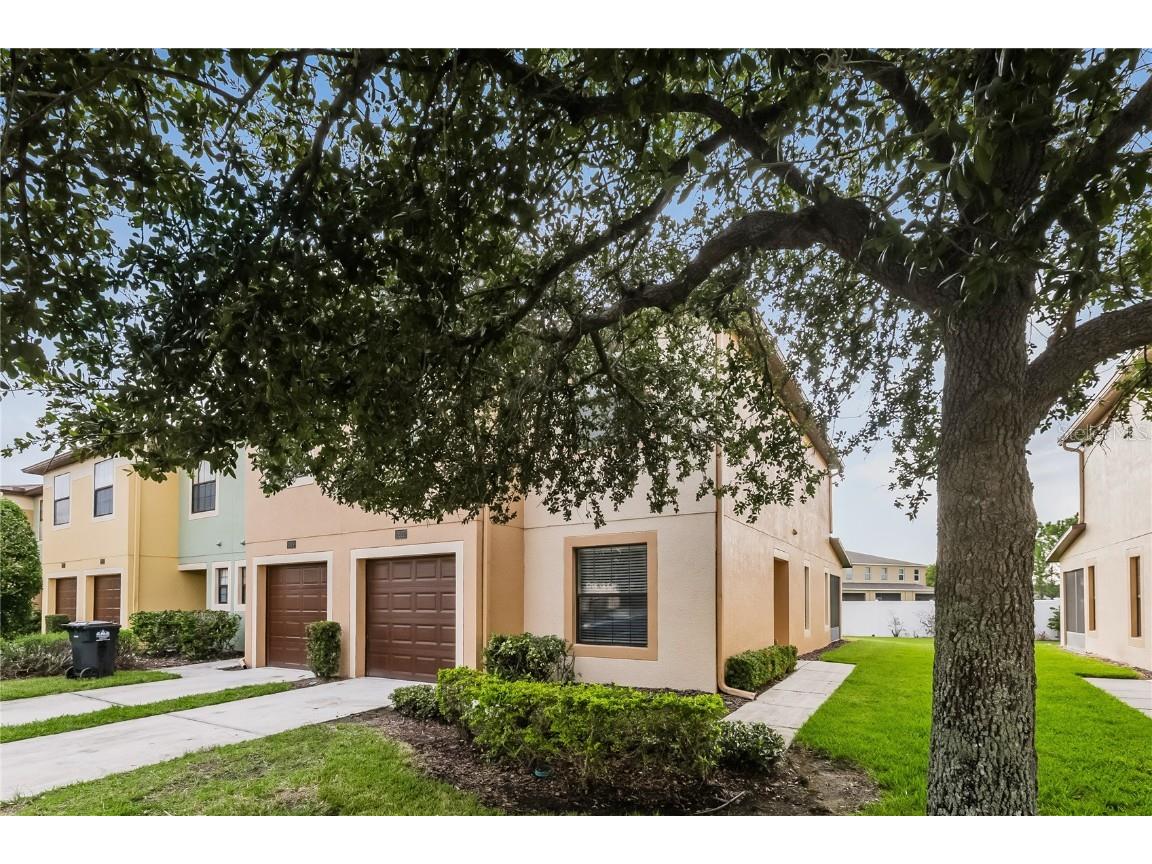 2627 Oleander Lakes Drive Brandon FL 33511 TB8429918 image1