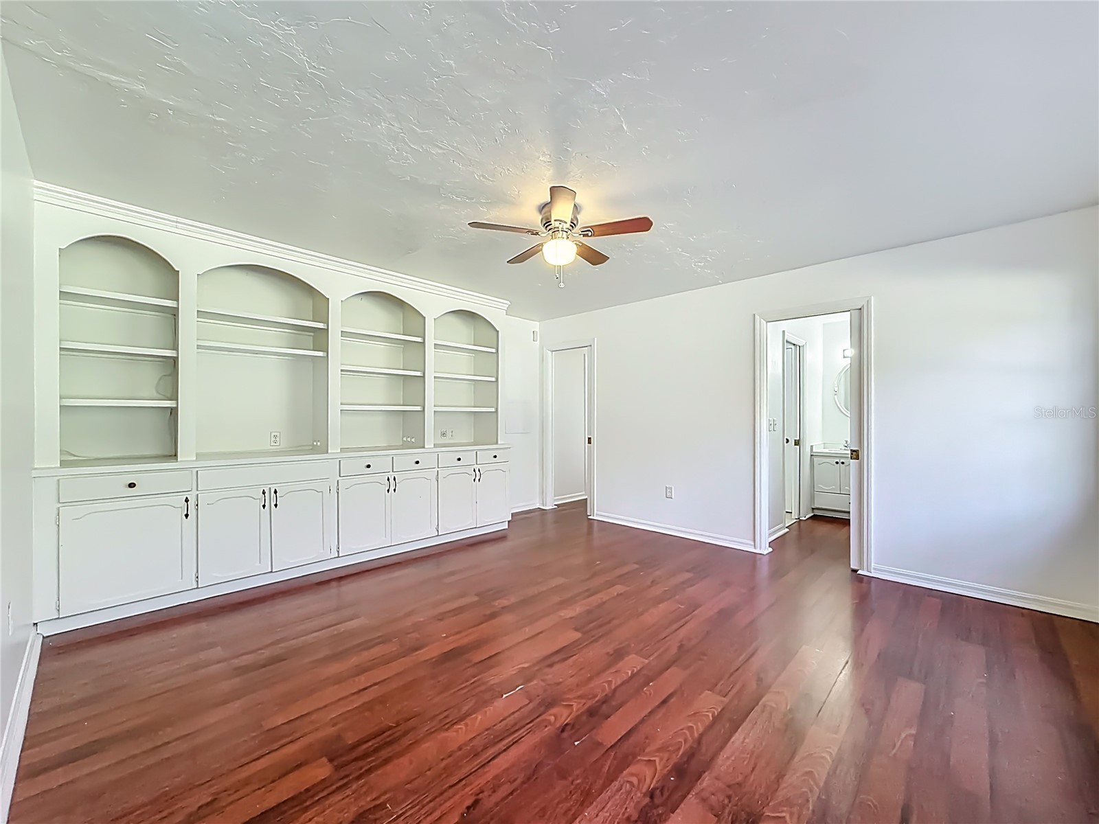 2627 SE 14th Street Ocala FL 34471 OM717662 image33