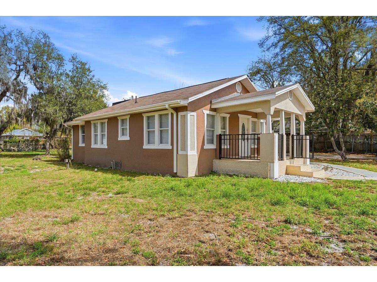 2628 Fletcher Avenue Eaton Park FL 33840 S5133149 image3