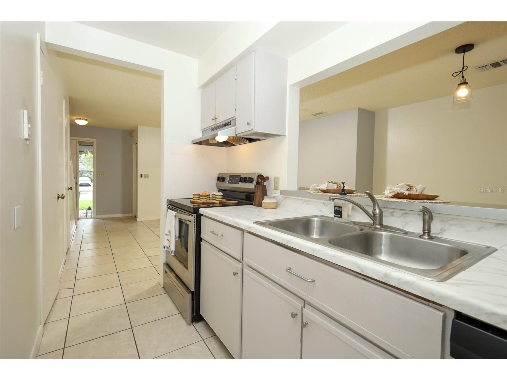 2628 Graduate Court Orlando FL 32826 O6413289 image13