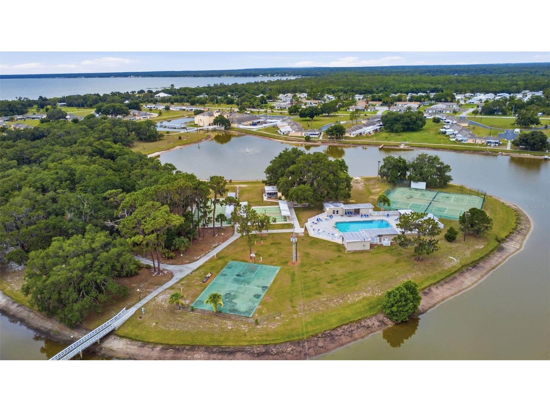 2629 Club Circle #2629 Lake Wales FL 33898 O6415844 image46