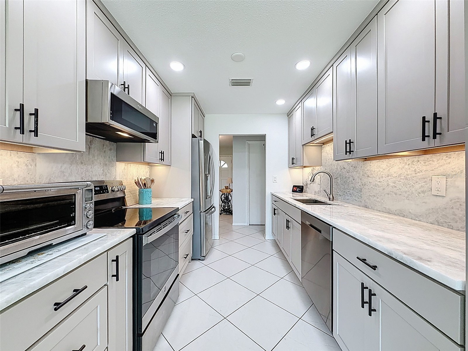 2629 Lancaster Drive Sun City Center FL 33573 TB8489436 image10