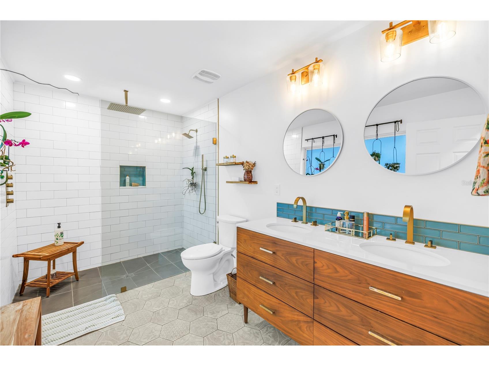 263 42nd Avenue NE Saint Petersburg FL 33703 TB8512348 image28
