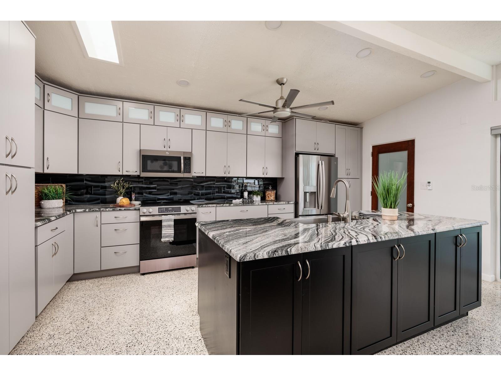 263 87th Avenue N Saint Petersburg FL 33702 - RIVIERA BAY TB8482306 image12