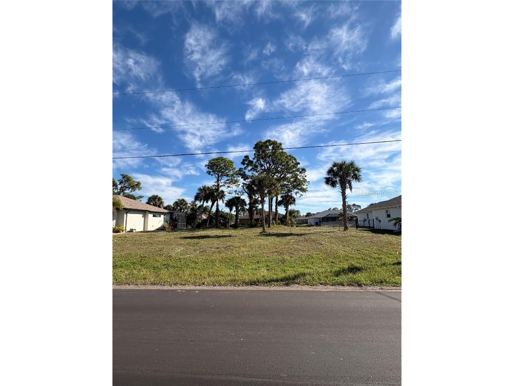 263 Broadmoor Lane Rotonda West FL 33947 D6145083 image1