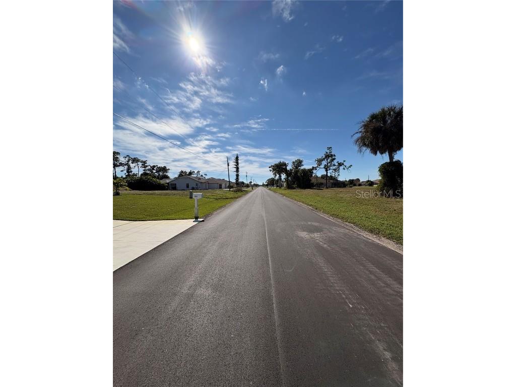 263 Broadmoor Lane Rotonda West FL 33947 D6145083 image2