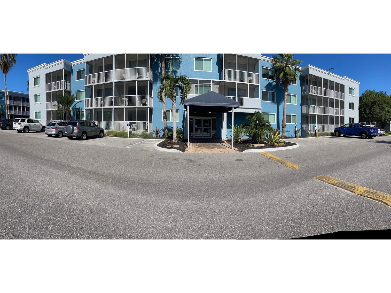 2630 Coconut Bay Ln 2c #623 Sarasota FL 34237 A4637453 image1