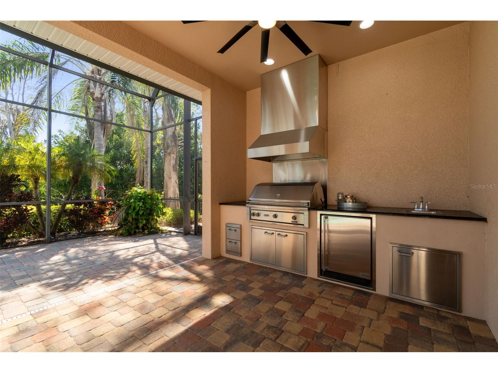 2630 Grand Lakeside Drive Palm Harbor FL 34684 TB8480712 image49