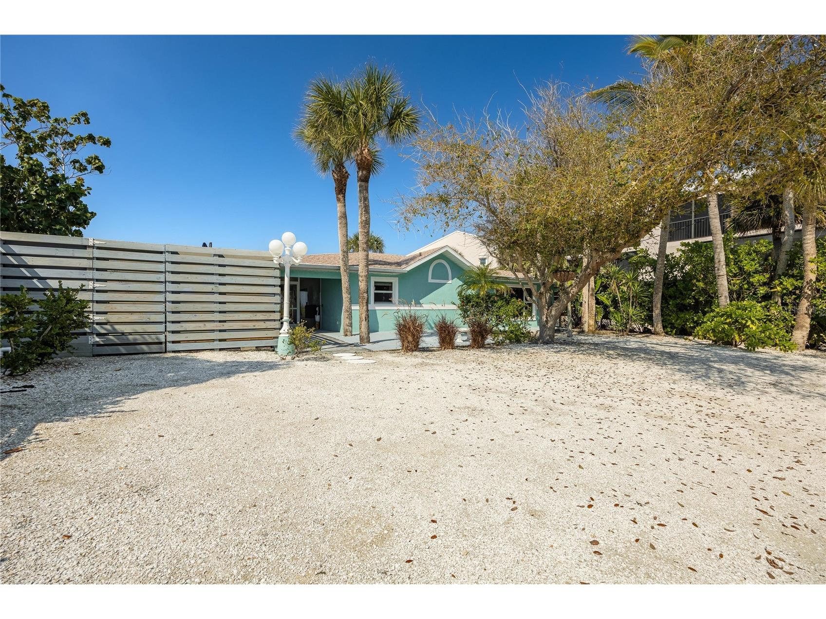 2630 N Beach Road Englewood FL 34223 - GULF OF MEXICO A4690960 image64