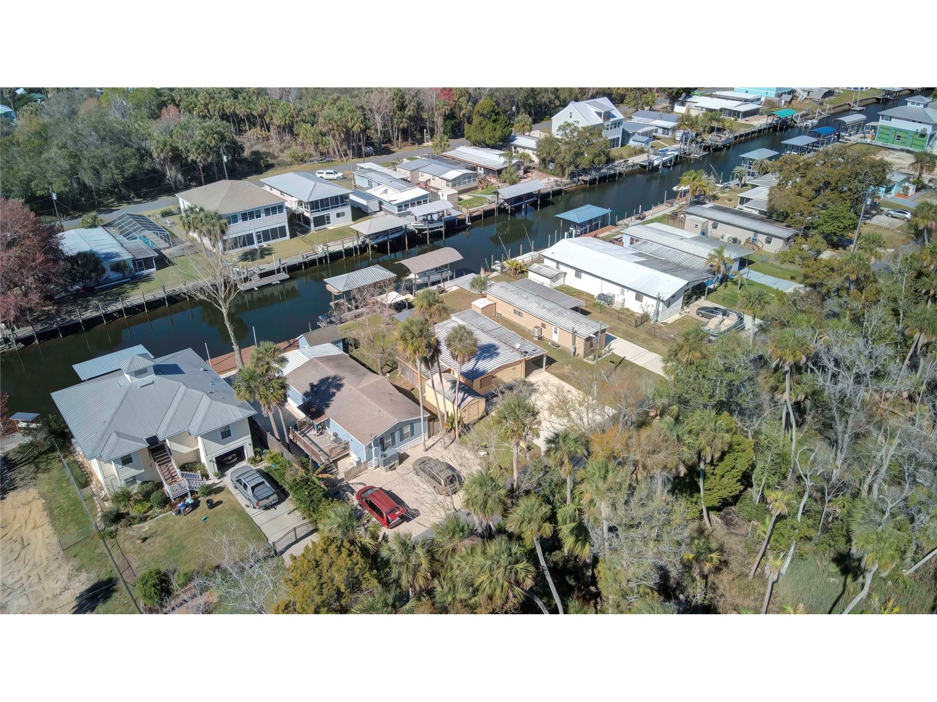 2630 N Comanche Point Crystal River FL 34429 W7886057 image1