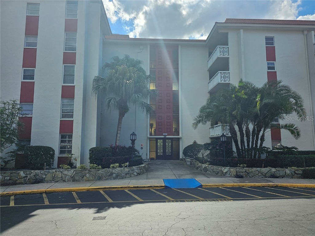 2630 Pearce Drive #307 Clearwater FL 33764 U8221928 image1