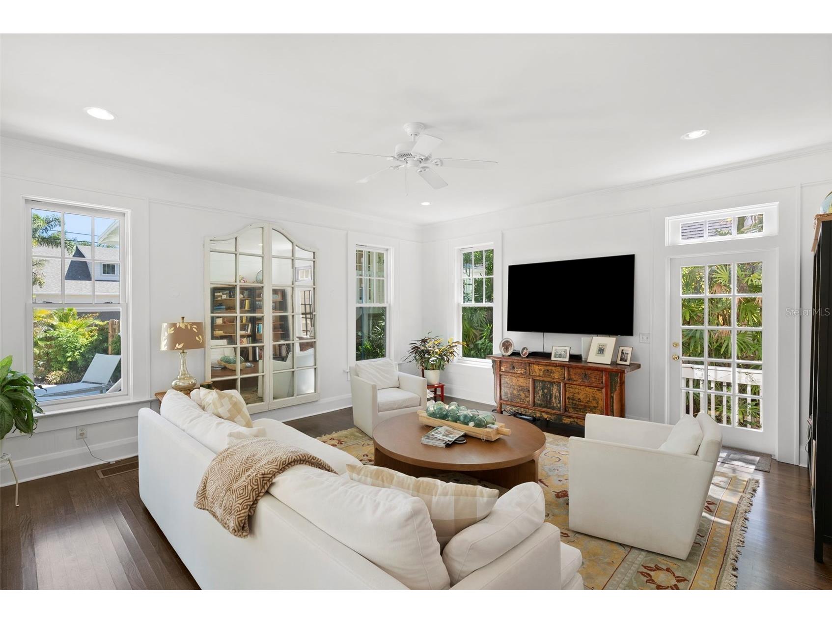2630 W Prospect Road Tampa FL 33629 TB8523834 image22