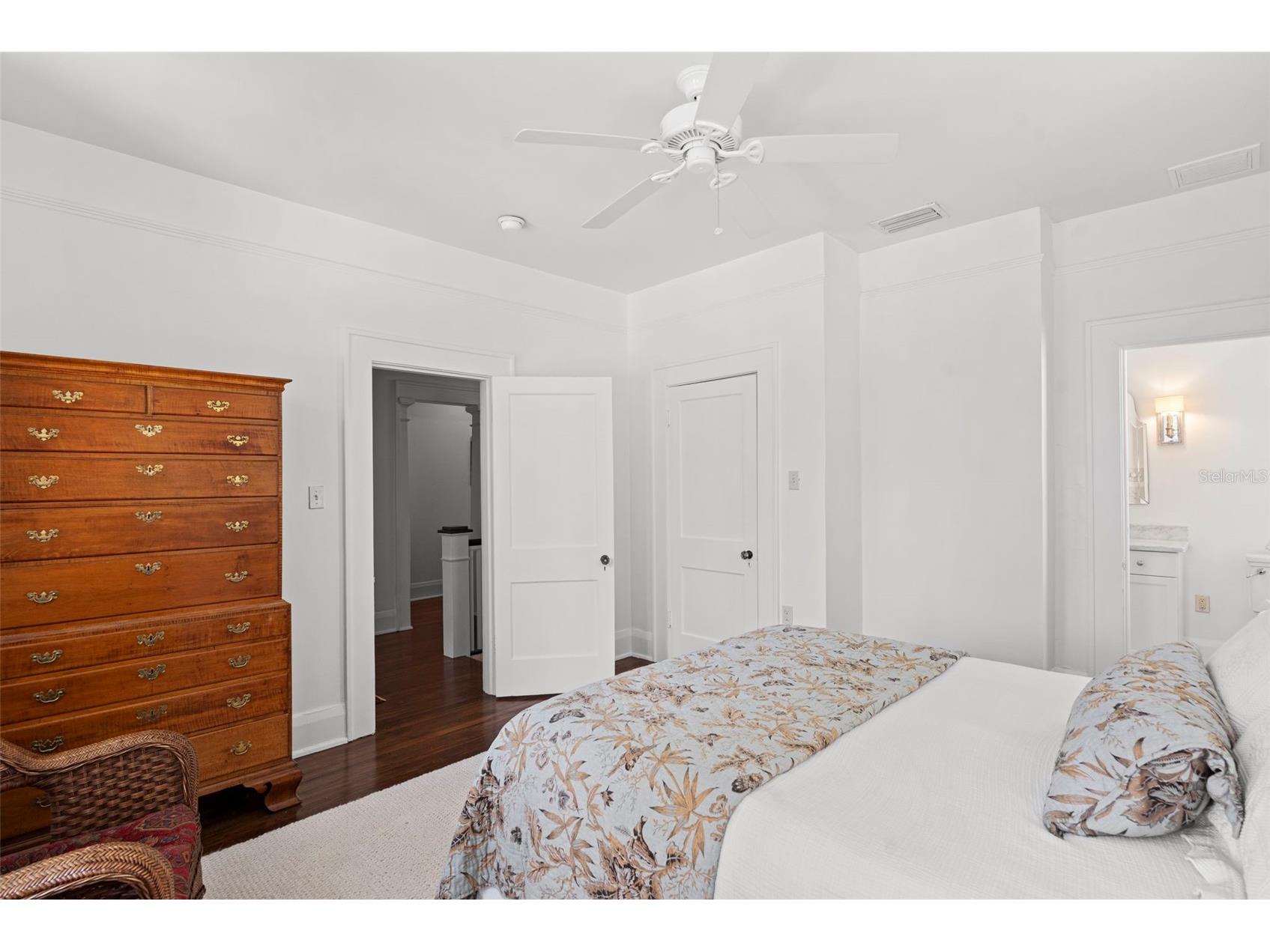 2630 W Prospect Road Tampa FL 33629 TB8523834 image81