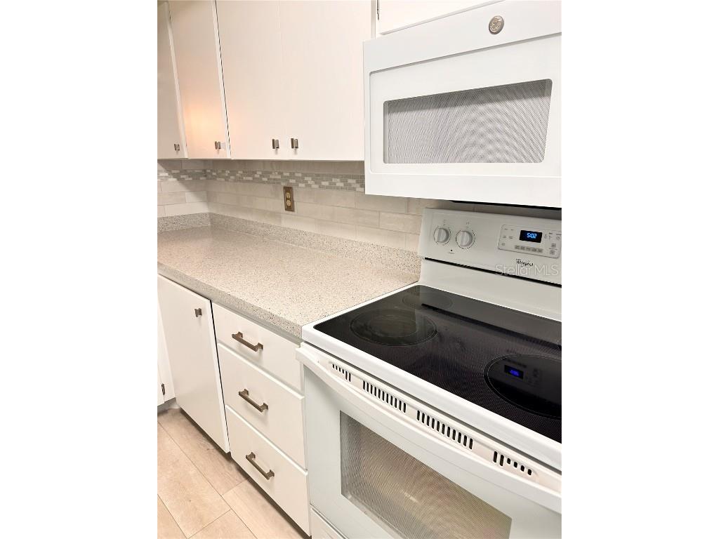 2630 Woodgate Lane #G3 Sarasota FL 34231 TB8431315 image51