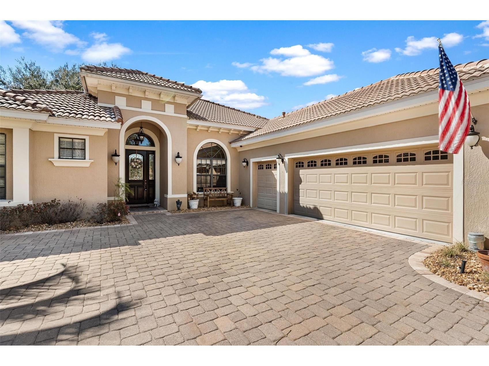 26309 San Gabriel Howey In The Hills FL 34737 G5107786 image2