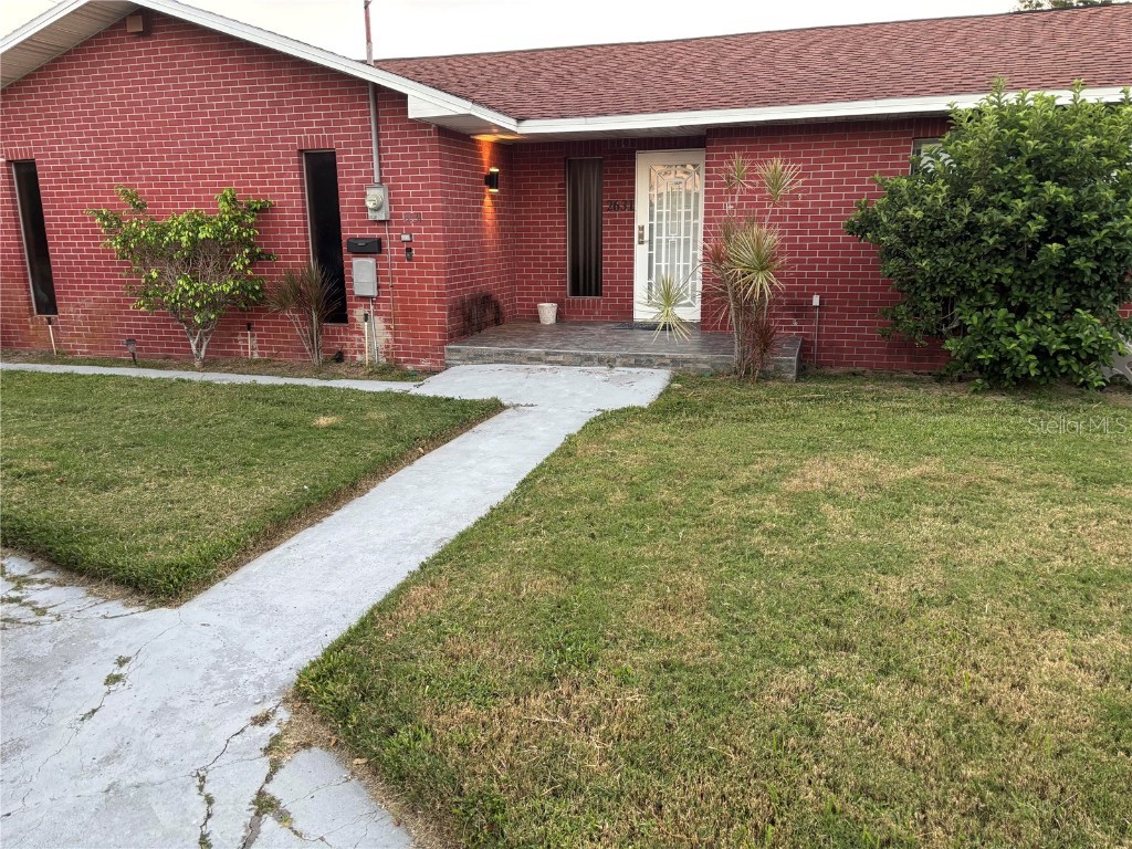 2631 37th Street S Saint Petersburg FL 33711 TB8439243 image1