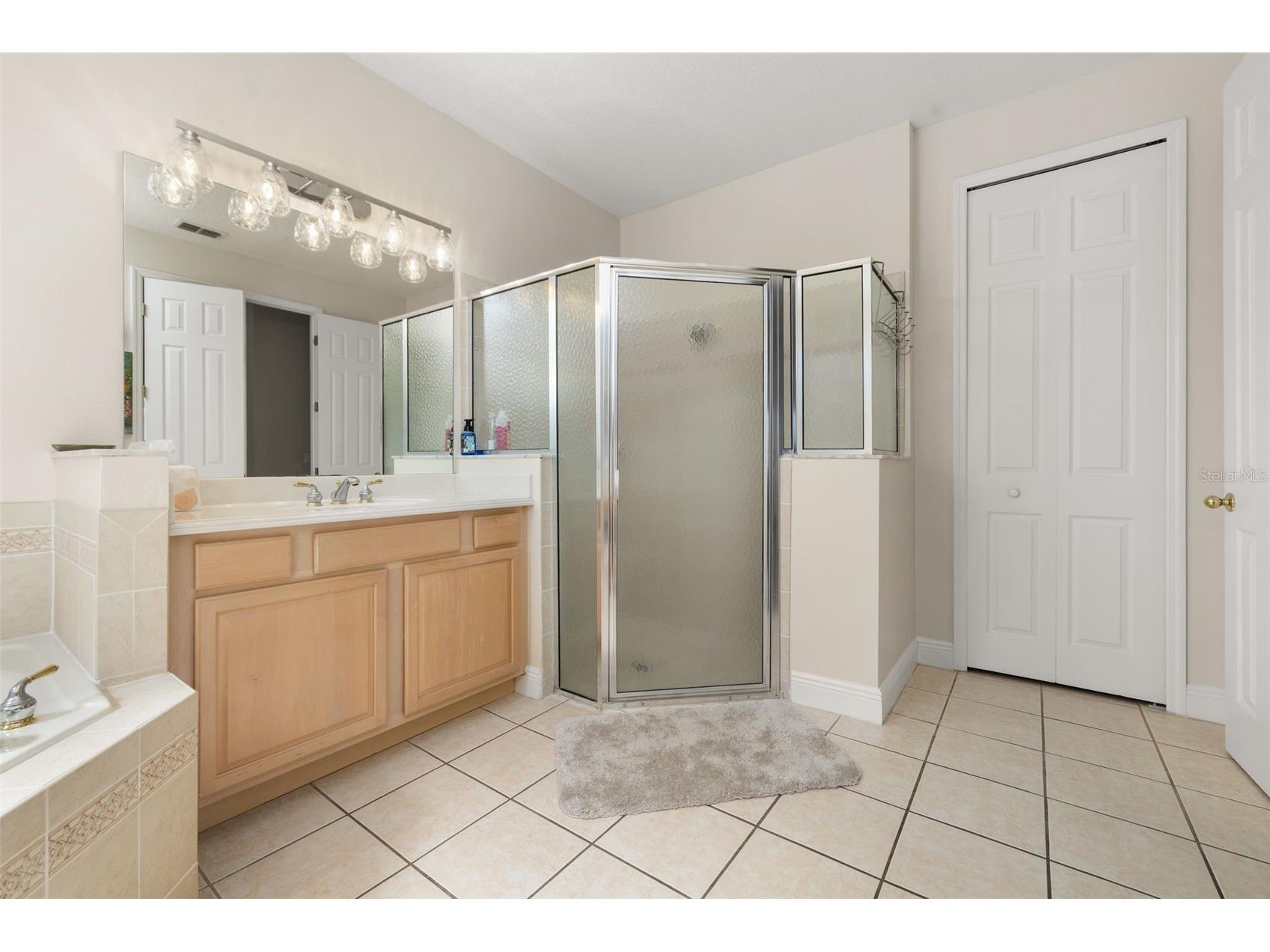 2631 Captains Court Kissimmee FL 34746 - LAKE TOHOPEKALIGA S5145229 image32