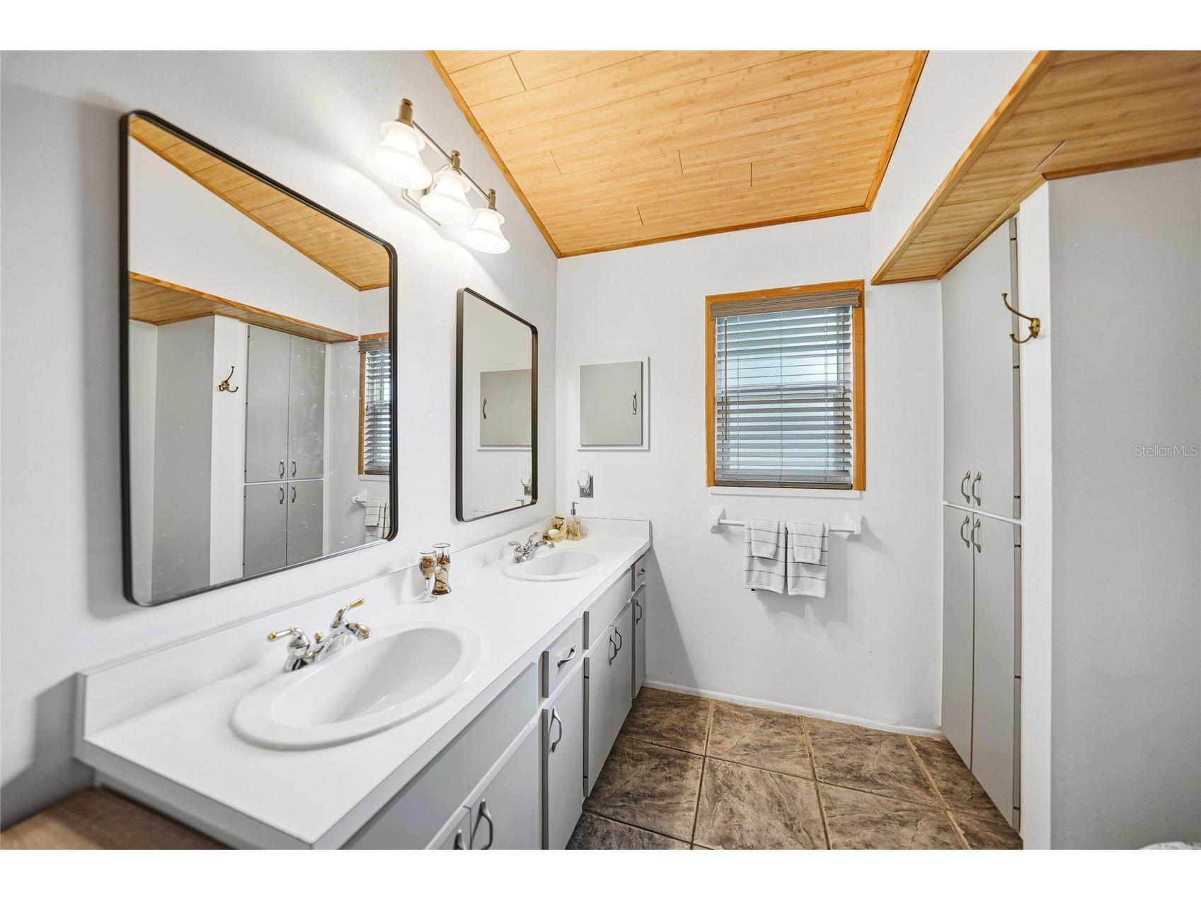 2631 Fiesta Drive Venice FL 34293 D6147732 image23