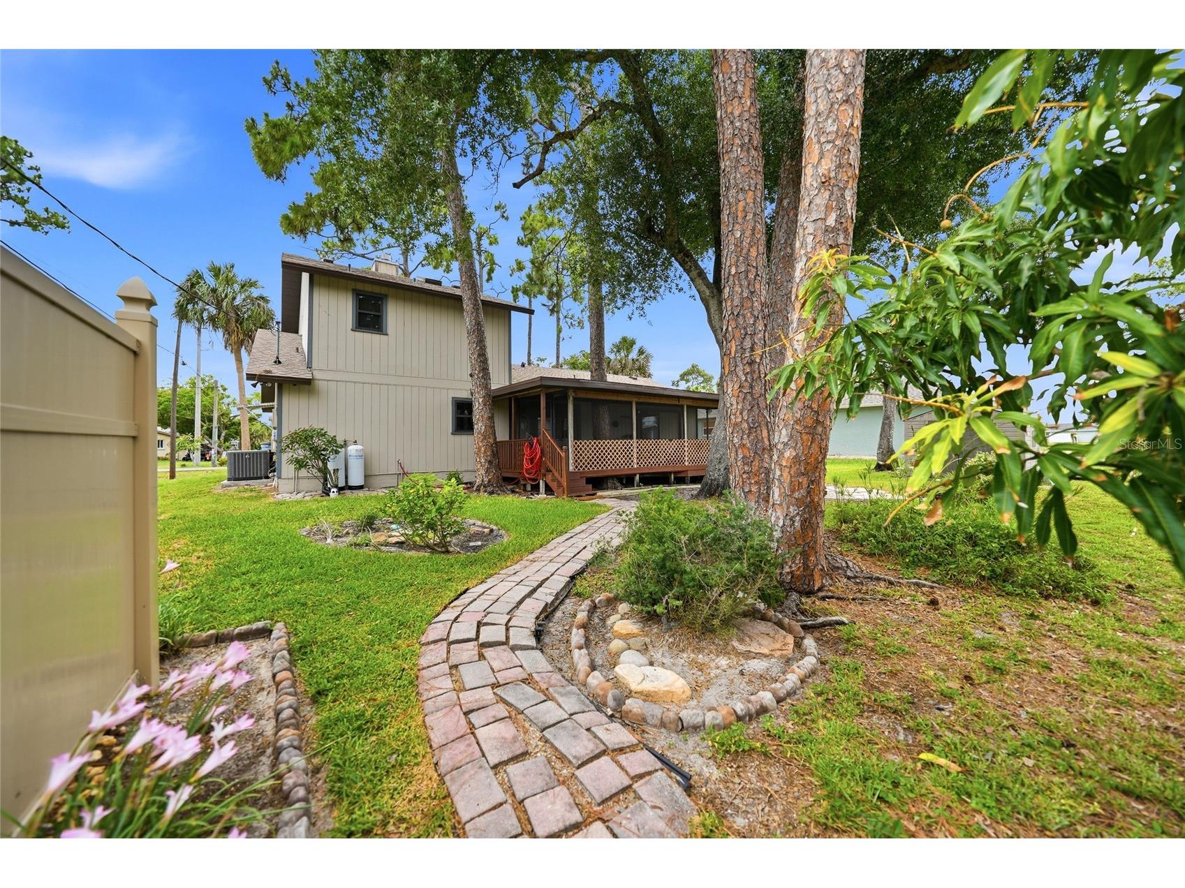 2631 Fiesta Drive Venice FL 34293 D6147732 image40