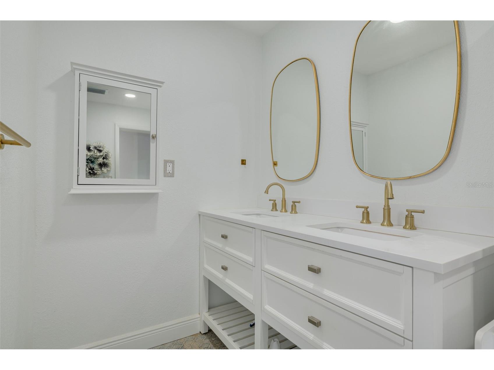 2631 Oakbrook Drive Largo FL 33770 TB8507957 image17