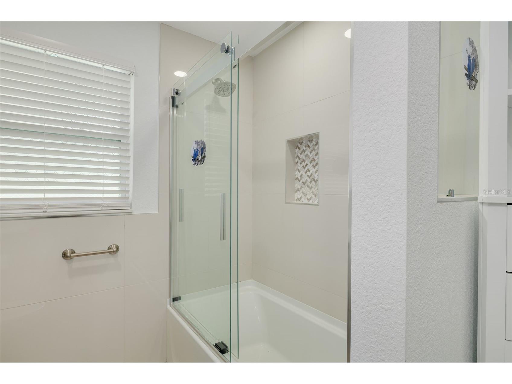2631 Oakbrook Drive Largo FL 33770 TB8507957 image21
