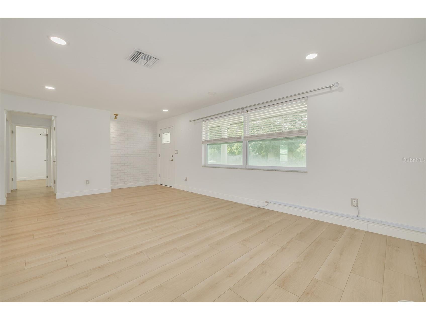2631 Oakbrook Drive Largo FL 33770 TB8507957 image26