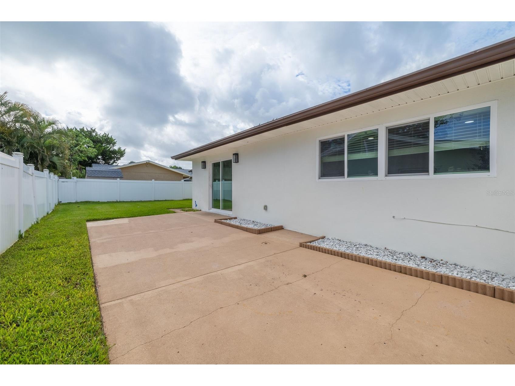 2631 Oakbrook Drive Largo FL 33770 TB8507957 image30