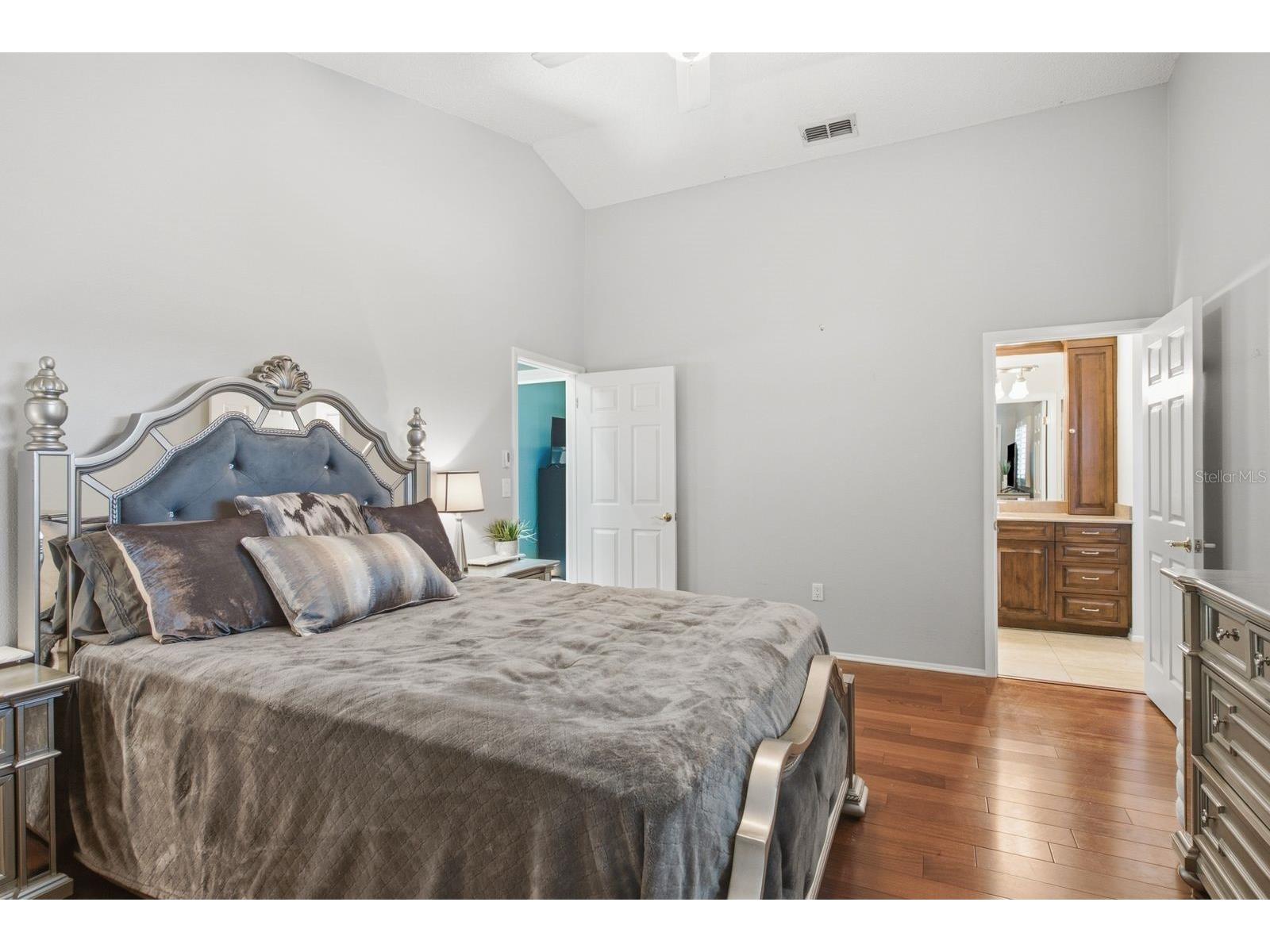 2631 Royal Liverpool Drive Tarpon Springs FL 34688 TB8522152 image41