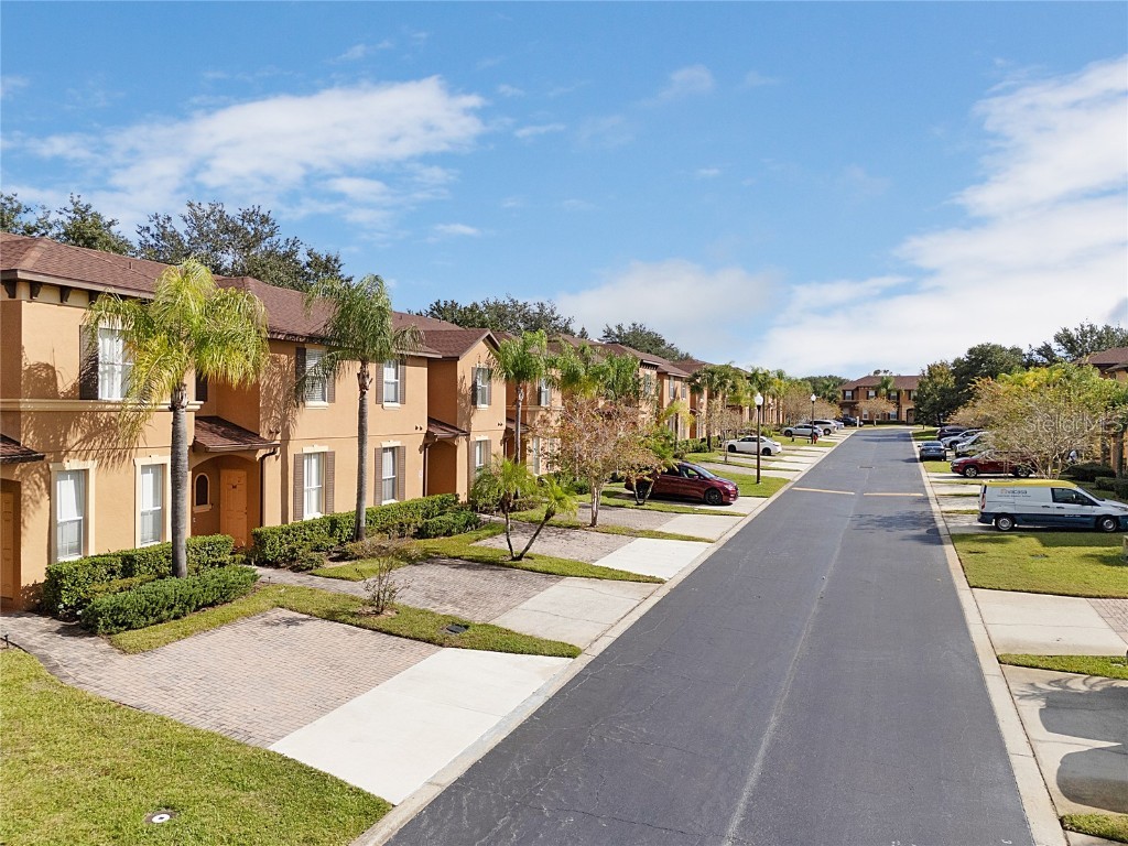 2632 Calabria Avenue Davenport FL 33897 O6359219 image5