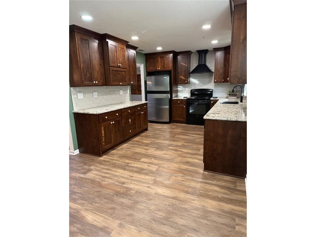 2632 Handley Blvd Lakeland FL 33803 L4957077 image4