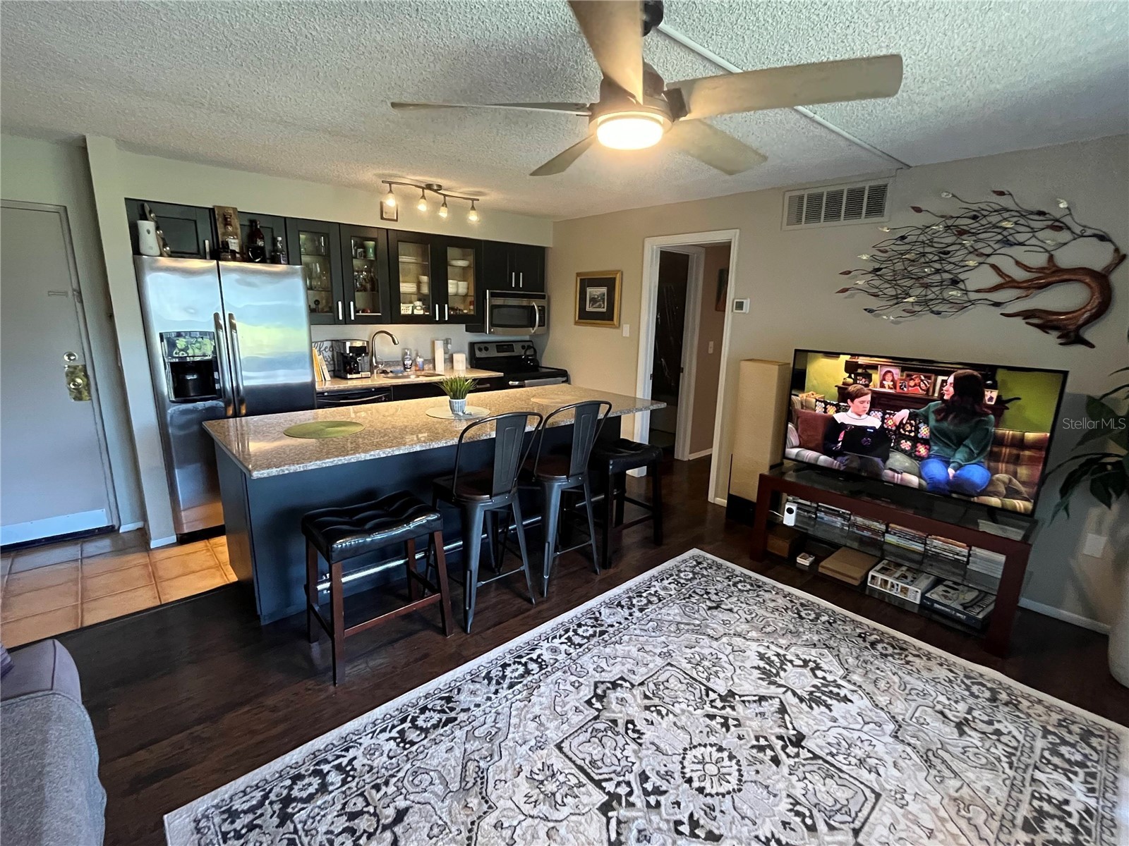 2632 Hidden Lake Dr N #B Sarasota FL 34237 A4696861 image2