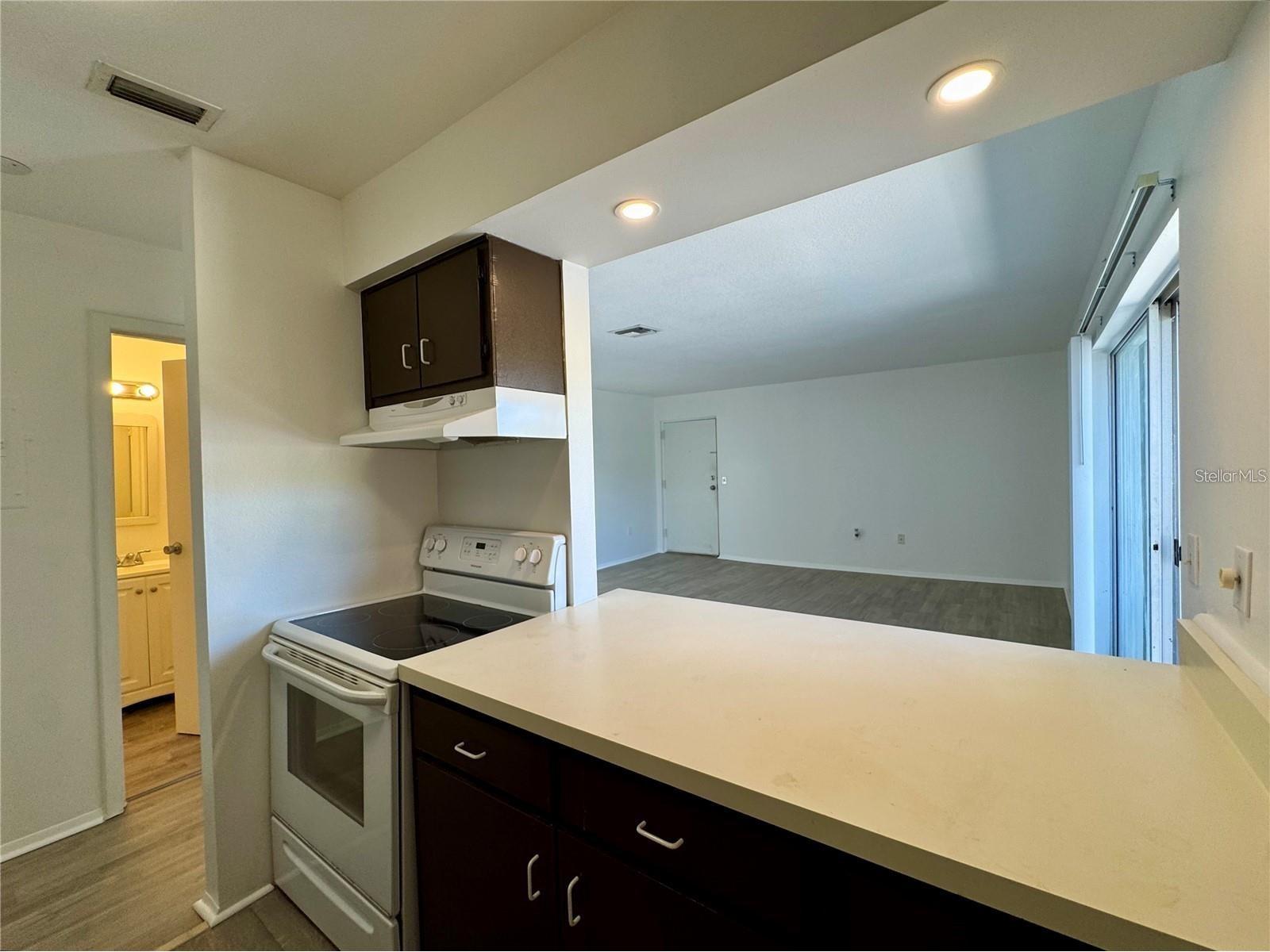 2632 Hidden Lake Drive N #E Sarasota FL 34237 A4689851 image14